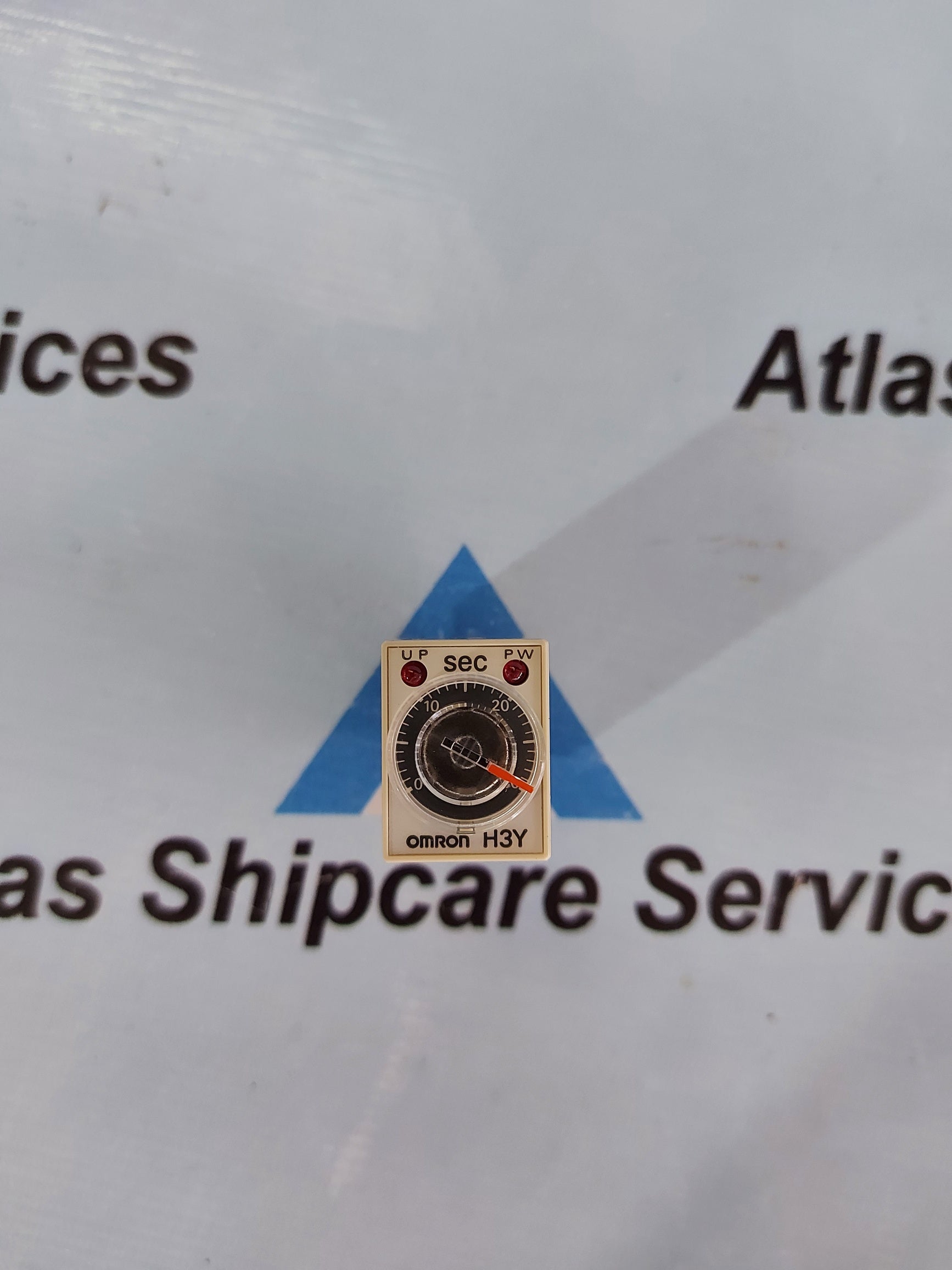 OMRON H3Y-4 TIMER RELAY